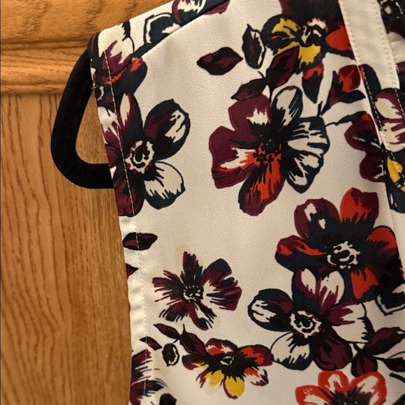 Van Heusen Floral Sleeveless Blouse - White and Red - Picture 5 of 11